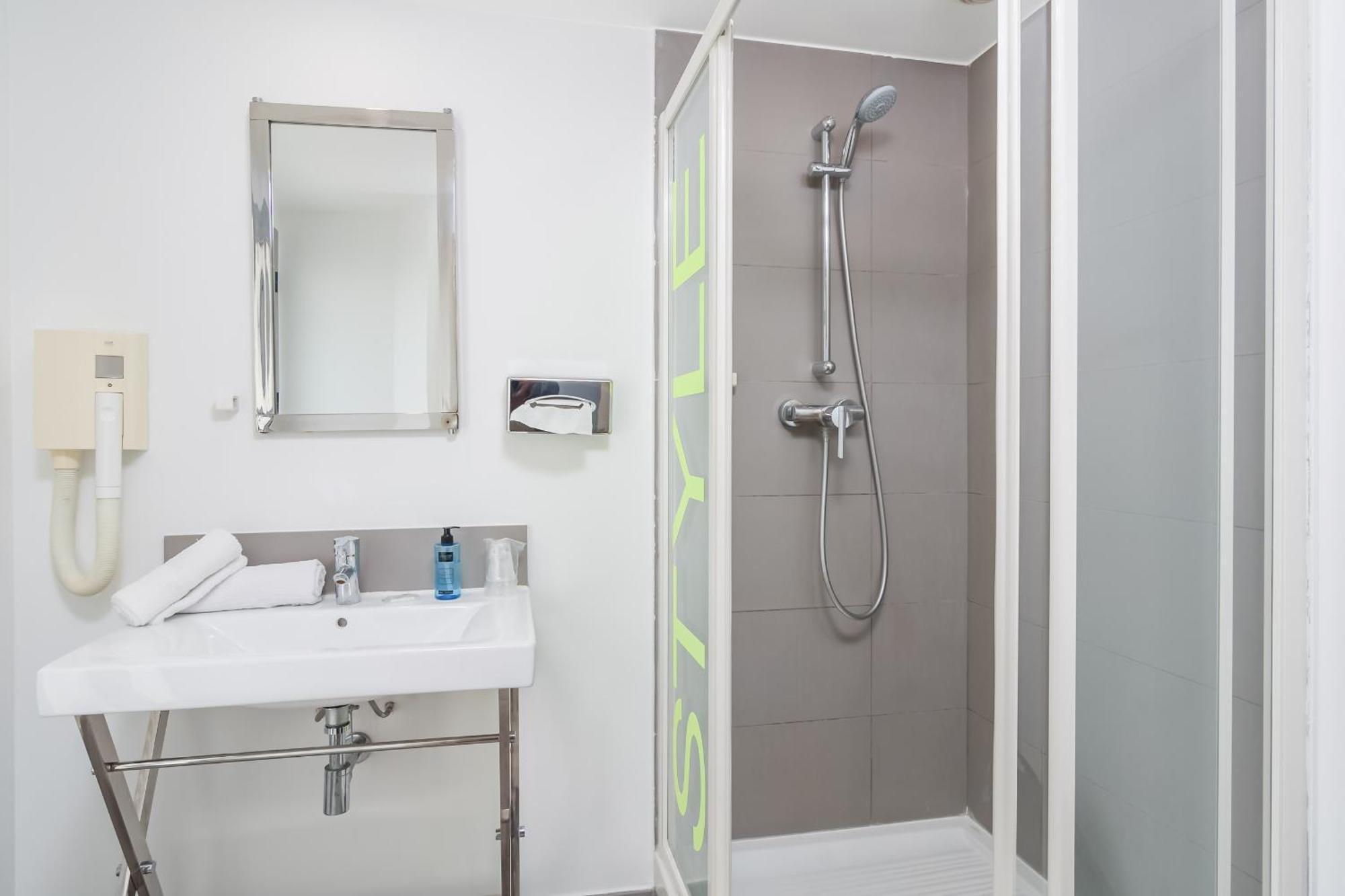 Urban Riviera Juan Les Pins - Queen Room 外观 照片