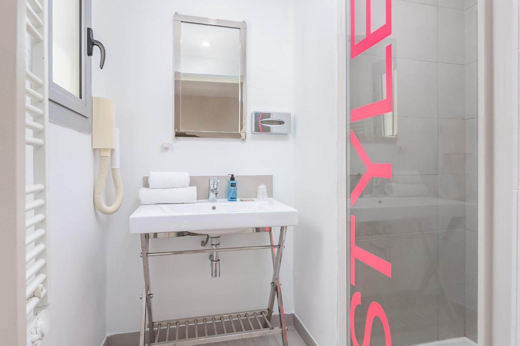 Urban Riviera Juan Les Pins - Queen Room 外观 照片